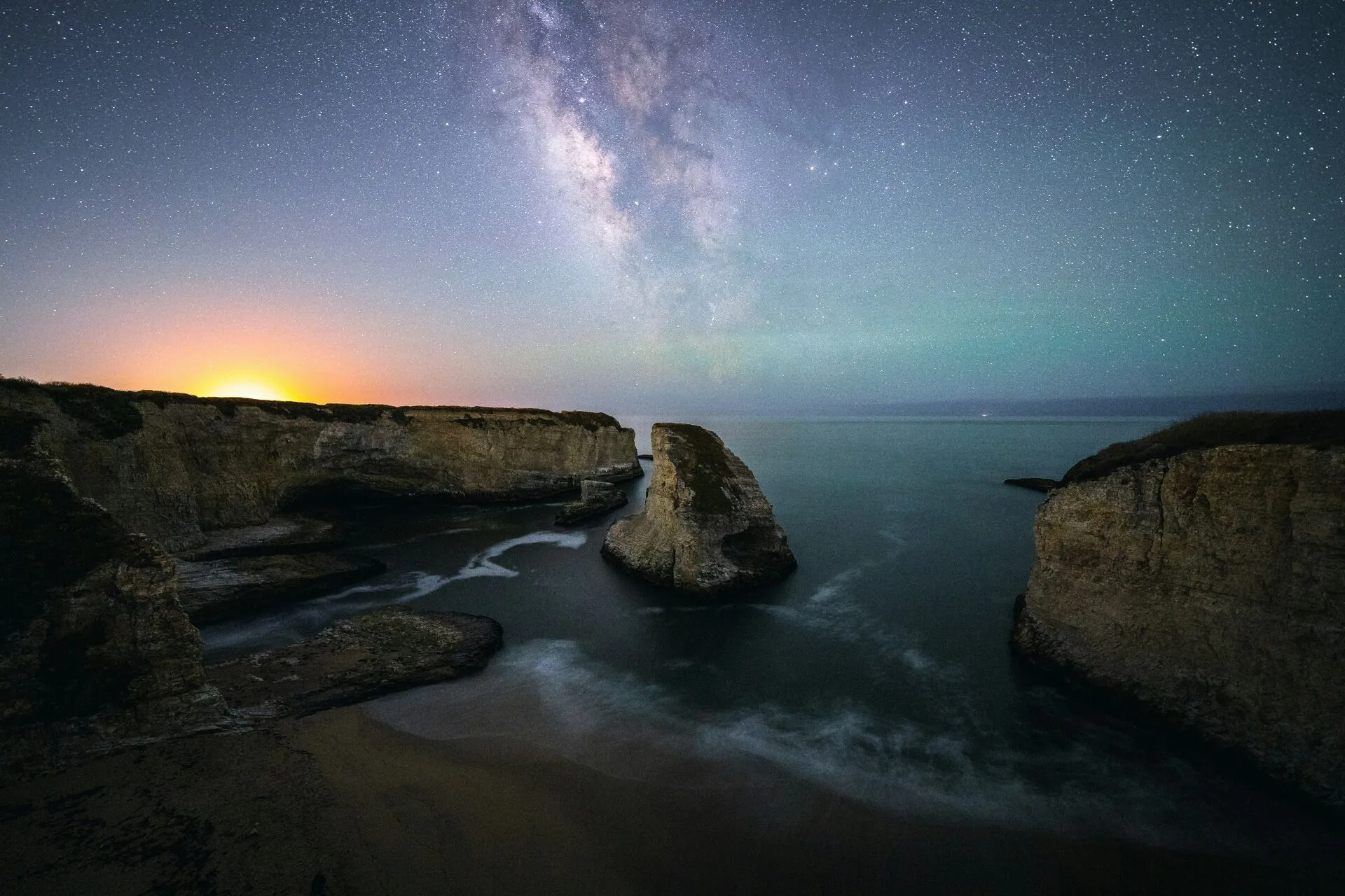 Mountain landscape at dawn